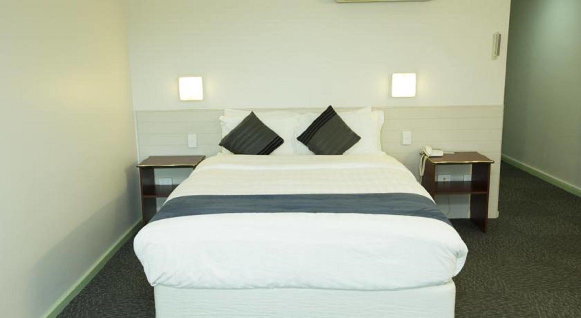Geraldton Motor Inn Exterior photo